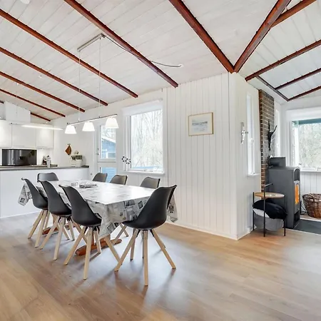 Massie - 30km From The Sea By Interhome